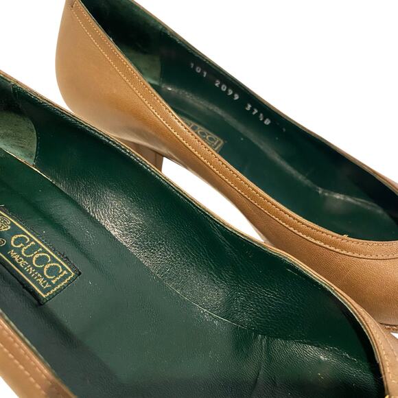 VINTAGE 80s AUTHENTIC GUCCI Closed Almond Toe Heels Brown GG Charm Size 37.5 - Picture 11 of 12
